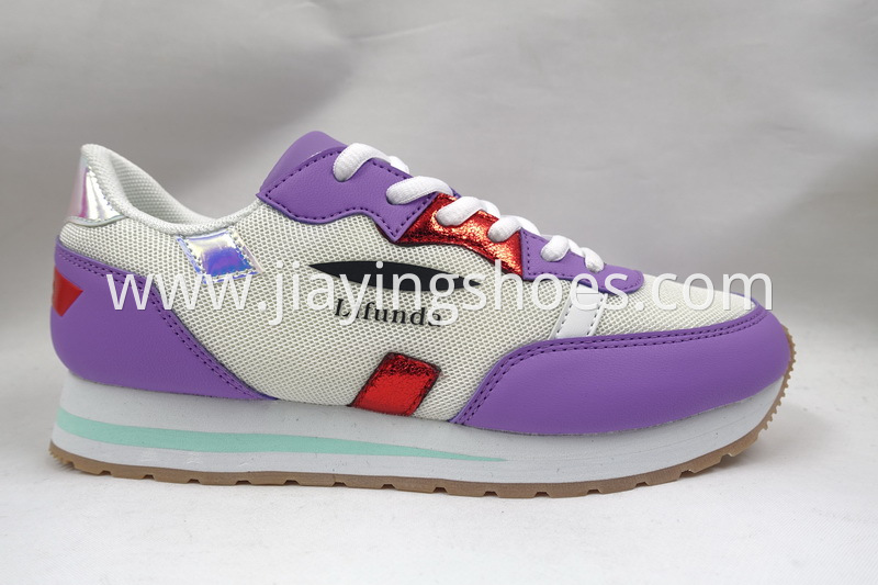 Ladies Walking Sneakers